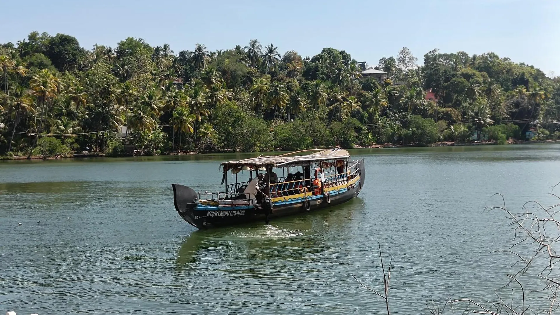 Woodlyn Homestay & Boating Mundrothuruth India